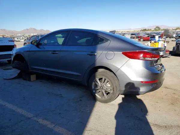 5NPD84LF3JH367402 2018 HYUNDAI ELANTRA - Image 2