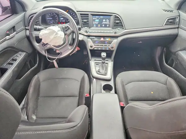 5NPD84LF3JH367996 2018 HYUNDAI ELANTRA - Image 8
