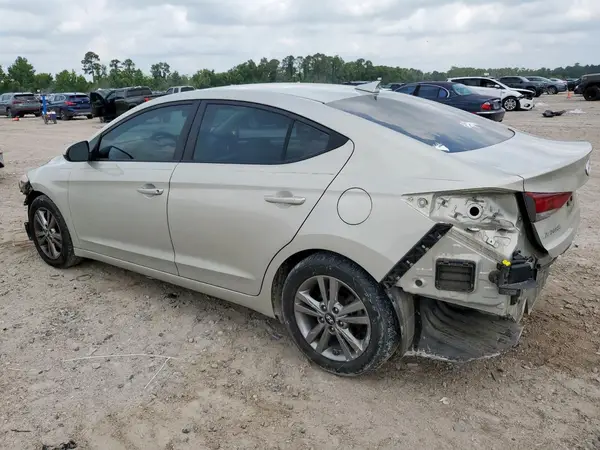 5NPD84LF3JH374625 2018 HYUNDAI ELANTRA - Image 2