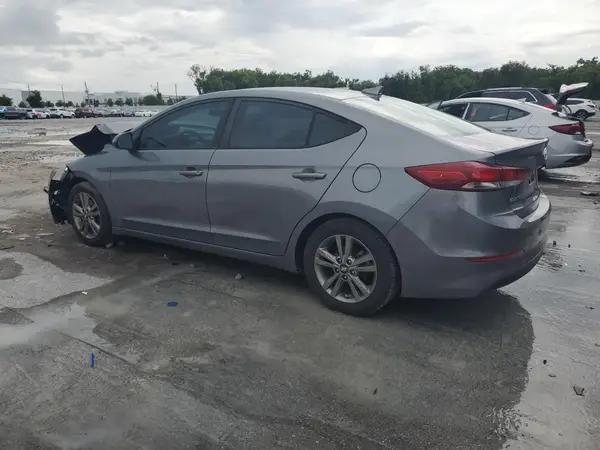 5NPD84LF3JH374687 2018 HYUNDAI ELANTRA - Image 2