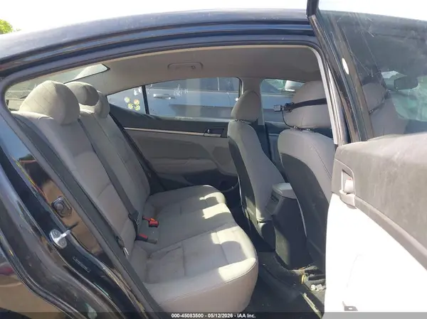 5NPD84LF3JH375466 2018 HYUNDAI ELANTRA - Image 8