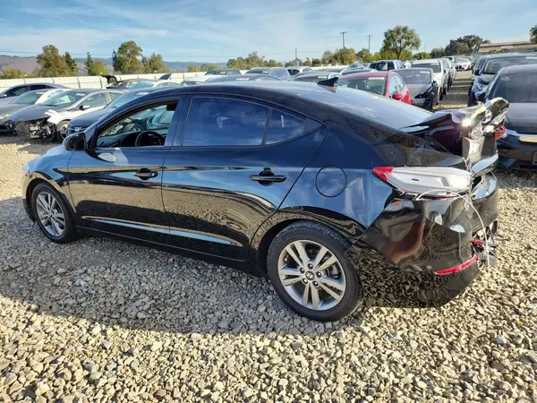 5NPD84LF3JH379033 2018 HYUNDAI ELANTRA - Image 2