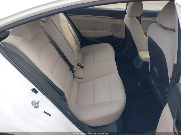 5NPD84LF3JH379470 2018 HYUNDAI ELANTRA - Image 8