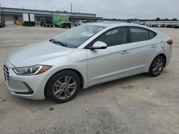 5NPD84LF3JH379811 2018 HYUNDAI ELANTRA - Image 1