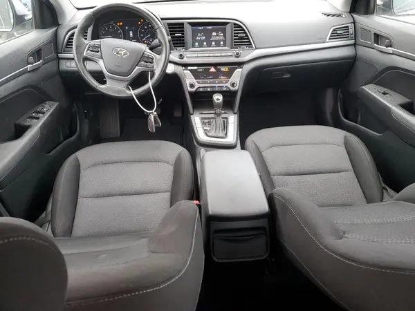 5NPD84LF3JH379811 2018 HYUNDAI ELANTRA - Image 8