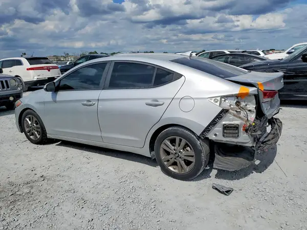 5NPD84LF3JH382157 2018 HYUNDAI ELANTRA - Image 2
