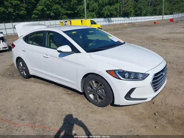 5NPD84LF3JH384958 2018 HYUNDAI ELANTRA - Image 1