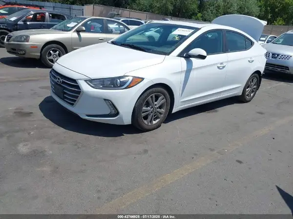 5NPD84LF3JH386449 2018 HYUNDAI ELANTRA - Image 2