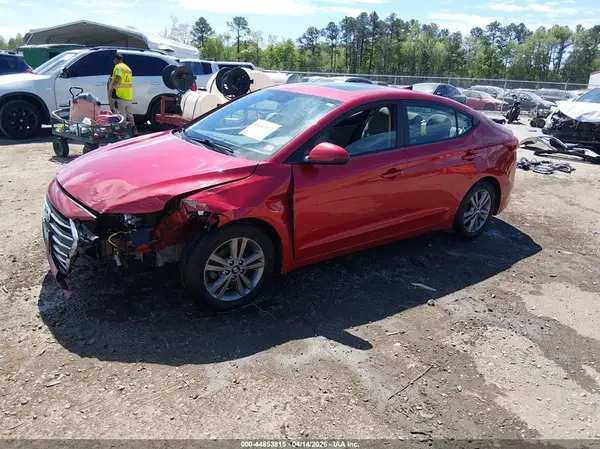 5NPD84LF3JH387424 2018 HYUNDAI ELANTRA - Image 2