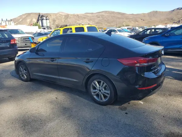 5NPD84LF3JH388542 2018 HYUNDAI ELANTRA - Image 2
