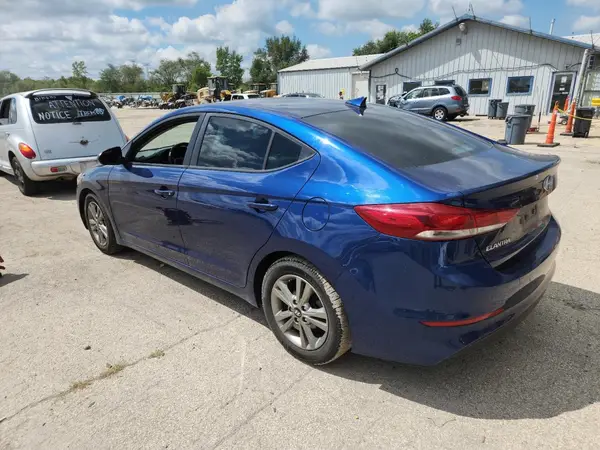 5NPD84LF3JH392509 2018 HYUNDAI ELANTRA - Image 2