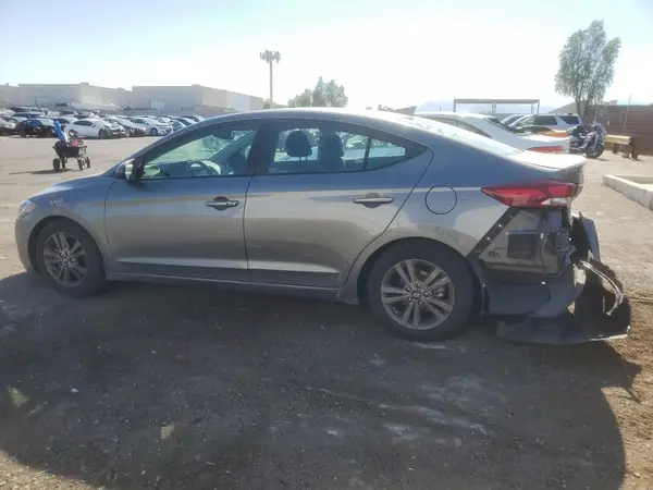 5NPD84LF3JH398696 2018 HYUNDAI ELANTRA - Image 2