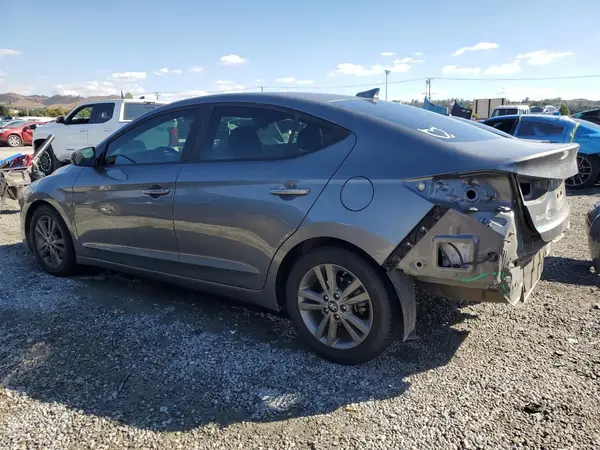 5NPD84LF3JH401385 2018 HYUNDAI ELANTRA - Image 2
