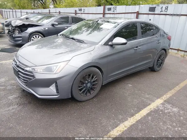5NPD84LF3KH406071 2019 HYUNDAI ELANTRA - Image 2