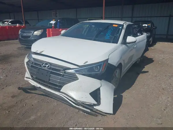 5NPD84LF3KH407589 2019 HYUNDAI ELANTRA - Image 2