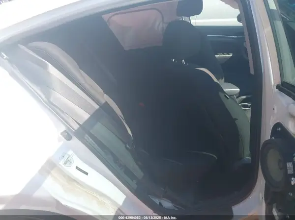 5NPD84LF3KH407589 2019 HYUNDAI ELANTRA - Image 8