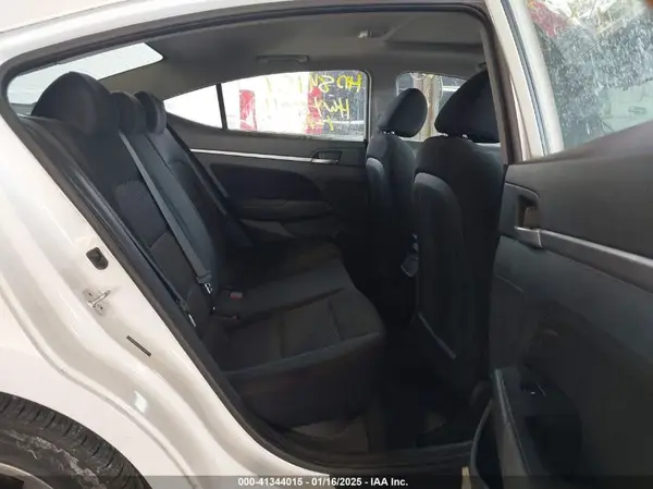 5NPD84LF3KH409875 2019 HYUNDAI ELANTRA - Image 8