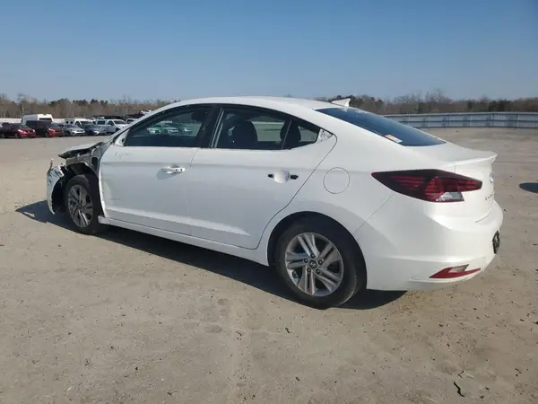 5NPD84LF3KH410010 2019 HYUNDAI ELANTRA - Image 2
