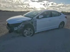 5NPD84LF3KH410895 2019 HYUNDAI ELANTRA