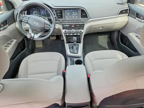 5NPD84LF3KH412582 2019 HYUNDAI ELANTRA - Image 8