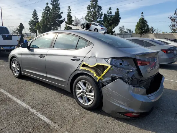 5NPD84LF3KH414719 2019 HYUNDAI ELANTRA - Image 2