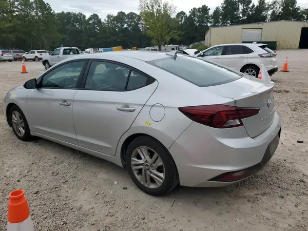 5NPD84LF3KH415496 2019 HYUNDAI ELANTRA - Image 2