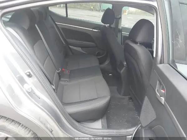 5NPD84LF3KH417071 2019 HYUNDAI ELANTRA - Image 8