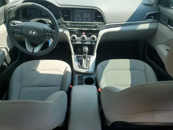 5NPD84LF3KH419757 2019 HYUNDAI ELANTRA - Image 8