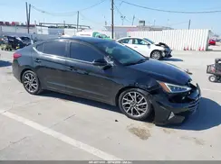 5NPD84LF3KH420584 2019 HYUNDAI ELANTRA