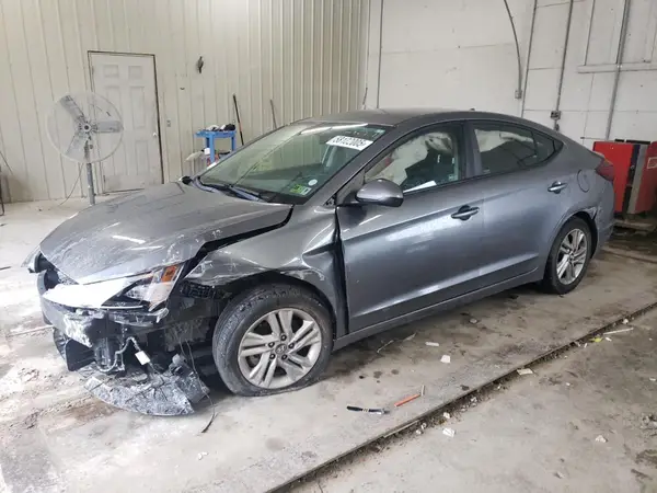5NPD84LF3KH422299 2019 HYUNDAI ELANTRA - Image 1