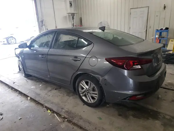 5NPD84LF3KH422299 2019 HYUNDAI ELANTRA - Image 2
