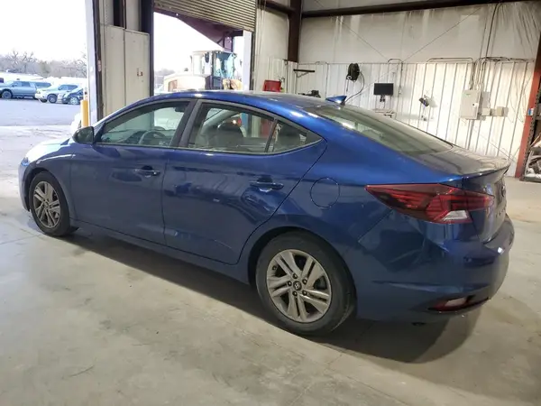 5NPD84LF3KH426532 2019 HYUNDAI ELANTRA - Image 2