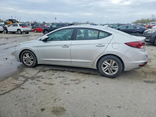 5NPD84LF3KH428653 2019 HYUNDAI ELANTRA - Image 2