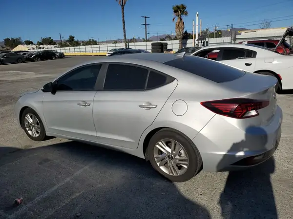 5NPD84LF3KH428894 2019 HYUNDAI ELANTRA - Image 2