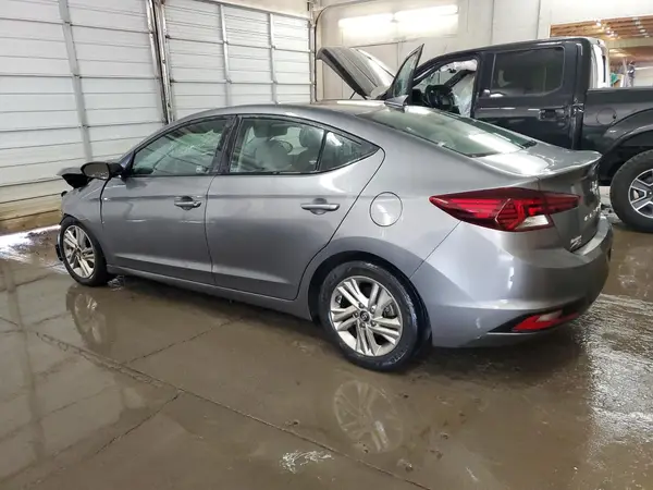5NPD84LF3KH430158 2019 HYUNDAI ELANTRA - Image 2