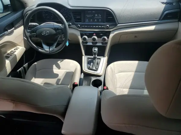 5NPD84LF3KH430581 2019 HYUNDAI ELANTRA - Image 8