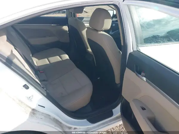 5NPD84LF3KH432072 2019 HYUNDAI ELANTRA - Image 8