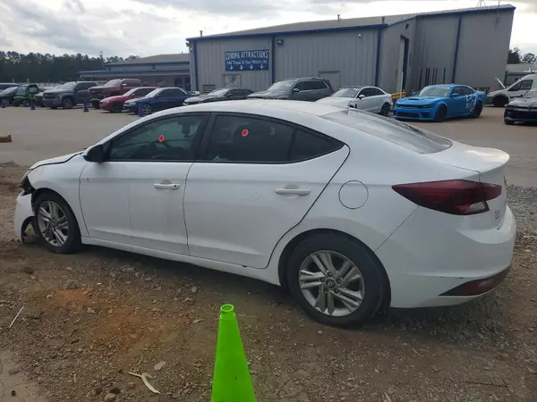 5NPD84LF3KH436641 2019 HYUNDAI ELANTRA - Image 2