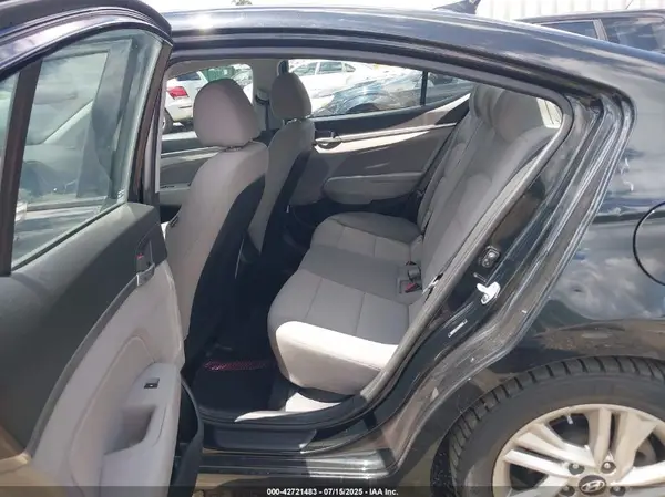 5NPD84LF3KH438311 2019 HYUNDAI ELANTRA - Image 8