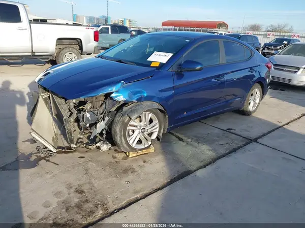 5NPD84LF3KH440589 2019 HYUNDAI ELANTRA - Image 2