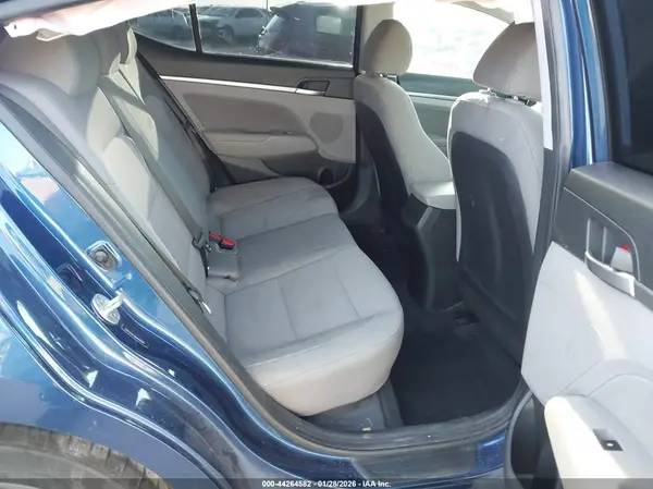 5NPD84LF3KH440589 2019 HYUNDAI ELANTRA - Image 8
