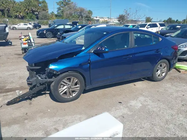 5NPD84LF3KH444058 2019 HYUNDAI ELANTRA - Image 2