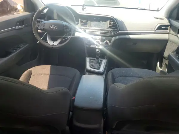5NPD84LF3KH444674 2019 HYUNDAI ELANTRA - Image 8