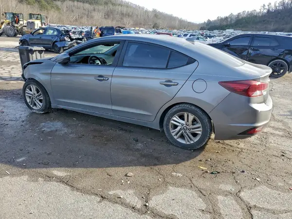 5NPD84LF3KH445789 2019 HYUNDAI ELANTRA - Image 2