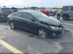 5NPD84LF3KH445839 2019 HYUNDAI ELANTRA