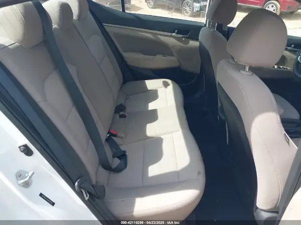5NPD84LF3KH450958 2019 HYUNDAI ELANTRA - Image 8