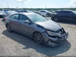 5NPD84LF3KH452211 2019 HYUNDAI ELANTRA