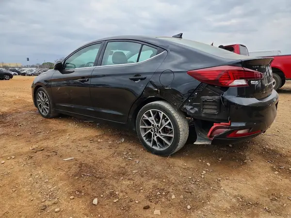 5NPD84LF3KH454931 2019 HYUNDAI ELANTRA - Image 2
