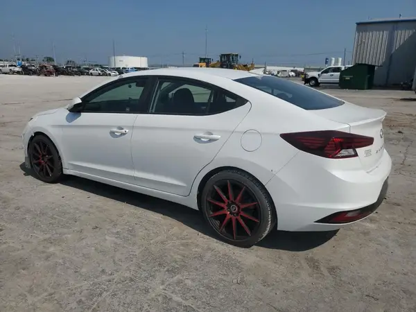 5NPD84LF3KH455285 2019 HYUNDAI ELANTRA - Image 2