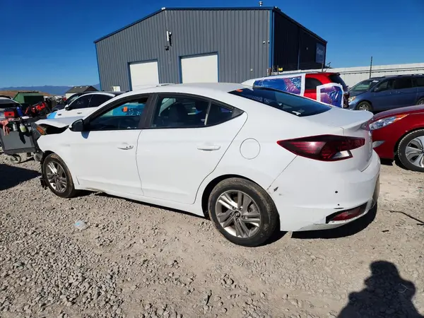 5NPD84LF3KH458851 2019 HYUNDAI ELANTRA - Image 2